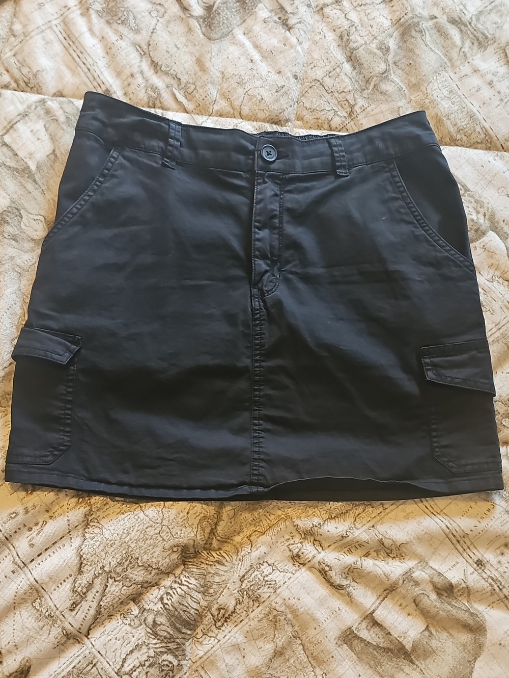 Black Cotton Cargo Mini Skirt - Women's